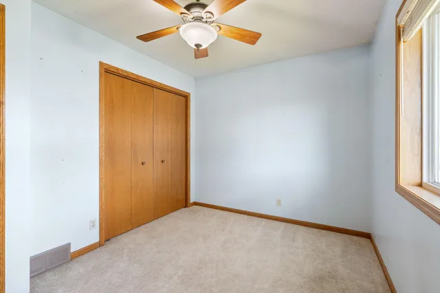 $229,000 | 217 11th Ave Court, Waseca, MN 56093