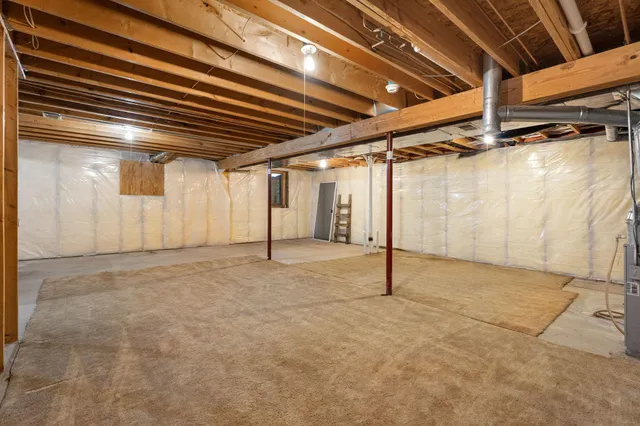 $229,000 | 217 11th Ave Court, Waseca, MN 56093