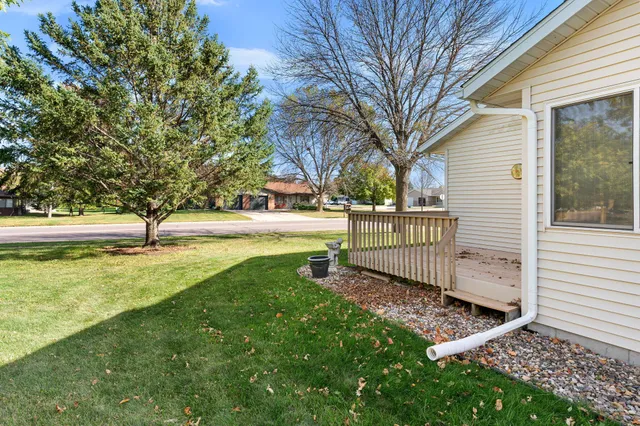 $229,000 | 217 11th Ave Court, Waseca, MN 56093