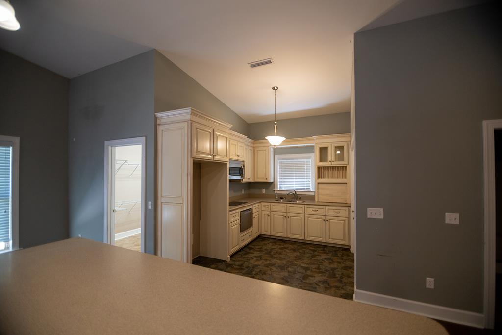 431 Trawick Road Dothan, AL 36305 - Photo 60 of 77