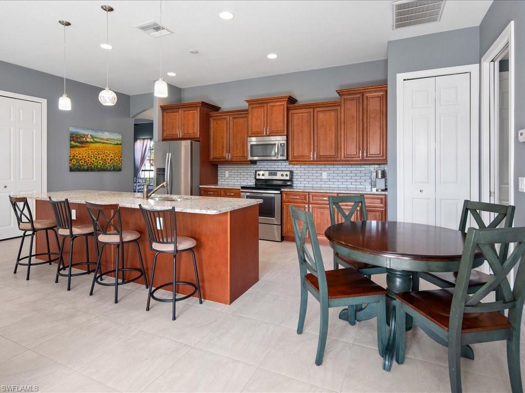 18399 Fuchsia Road Fort Myers, FL 33967 - Photo 13 of 31 Gallery Image 13