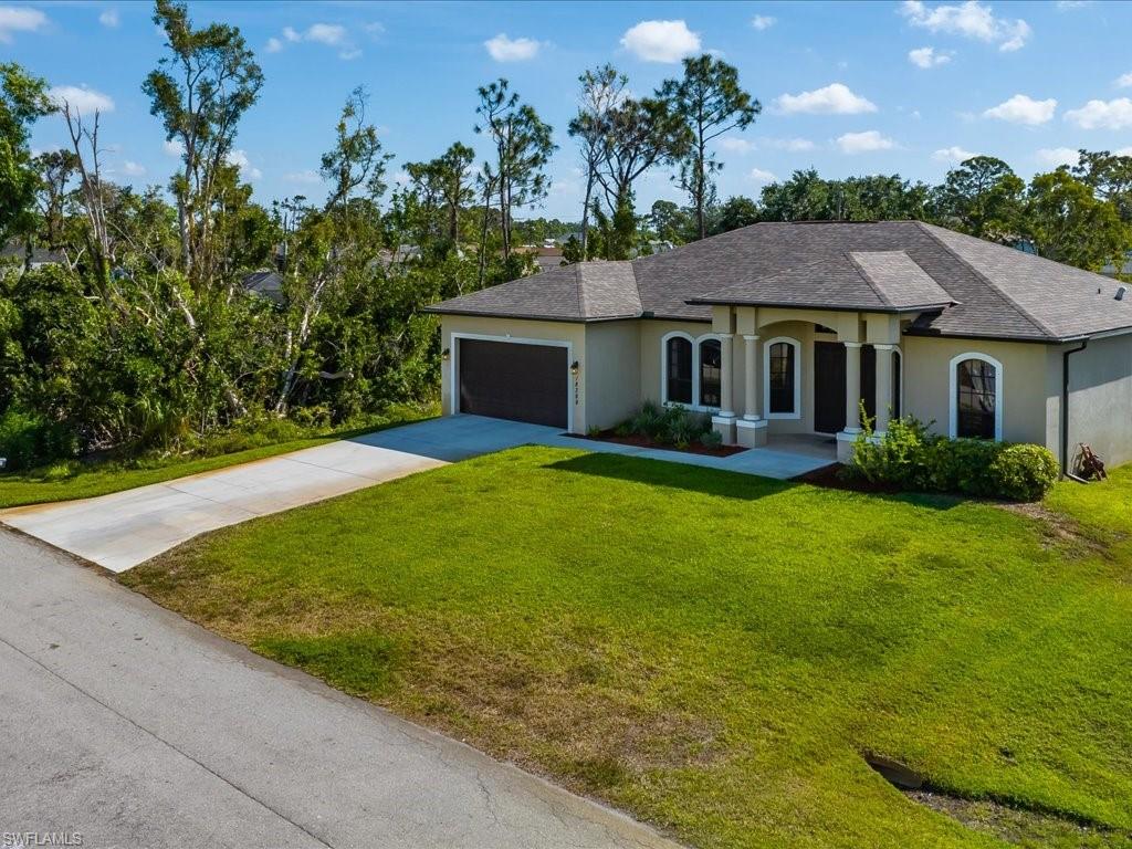 18399 Fuchsia Road Fort Myers, FL 33967 - Photo 2 of 31 Gallery Image 2