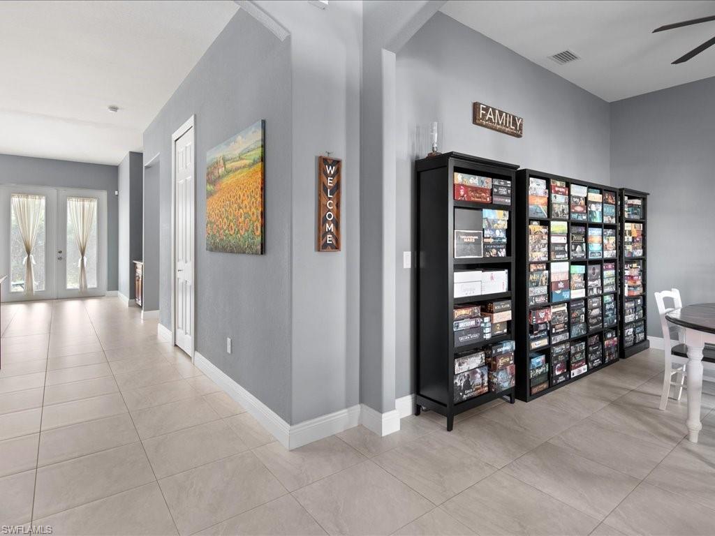 18399 Fuchsia Road Fort Myers, FL 33967 - Photo 4 of 31 Gallery Image 4