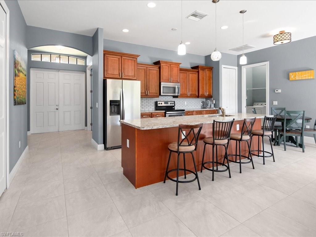 18399 Fuchsia Road Fort Myers, FL 33967 - Photo 10 of 31 Gallery Image 10