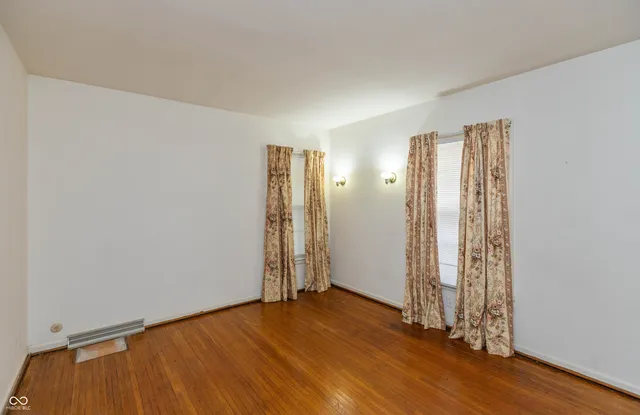 $219,900 | 1403 16th Street, Columbus, IN 47201