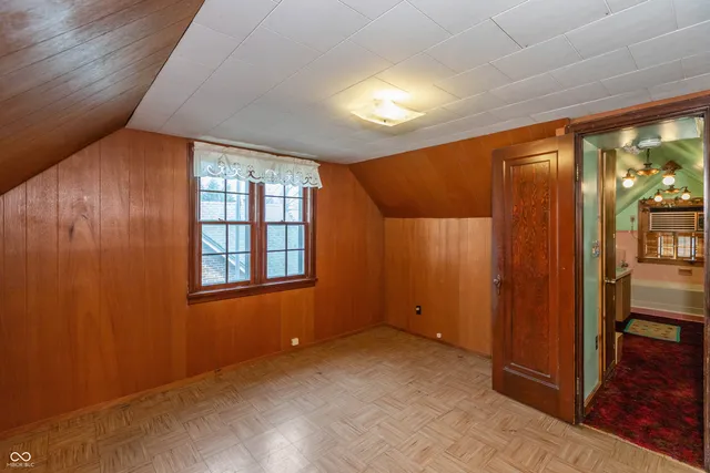 $219,900 | 1403 16th Street, Columbus, IN 47201