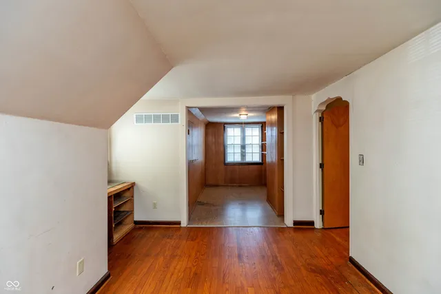 $219,900 | 1403 16th Street, Columbus, IN 47201