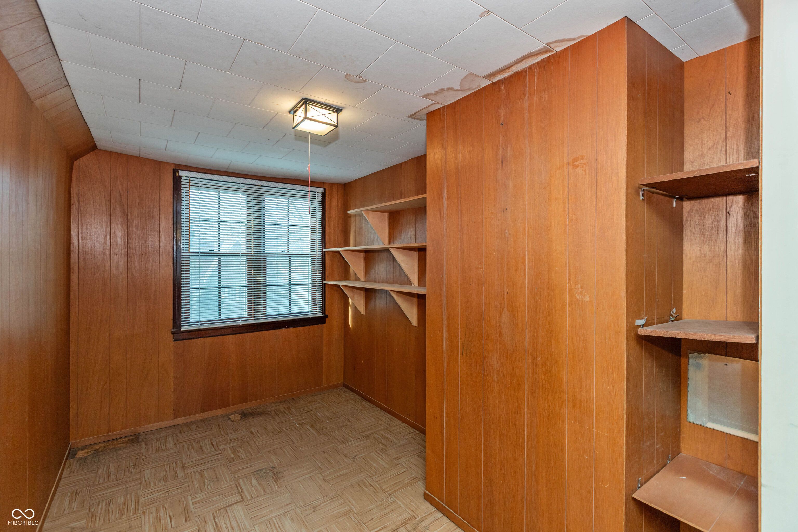 1403 16th Street Columbus, IN 47201 - Photo 23 of 25