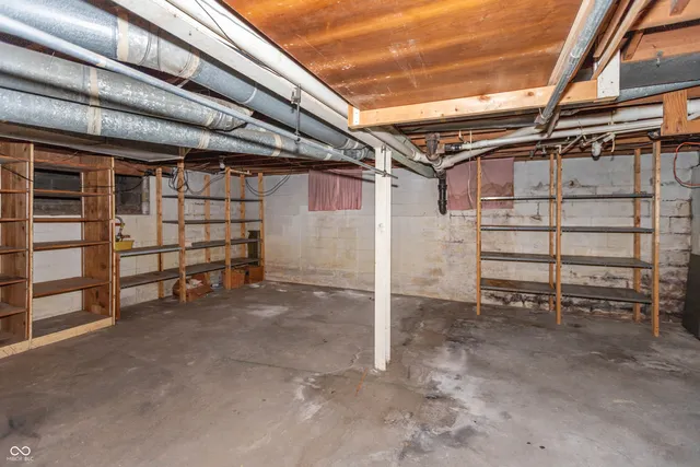 $219,900 | 1403 16th Street, Columbus, IN 47201