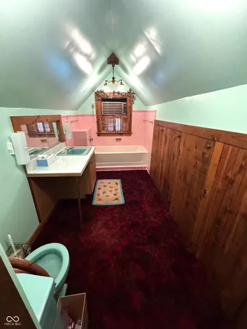 $219,900 | 1403 16th Street, Columbus, IN 47201