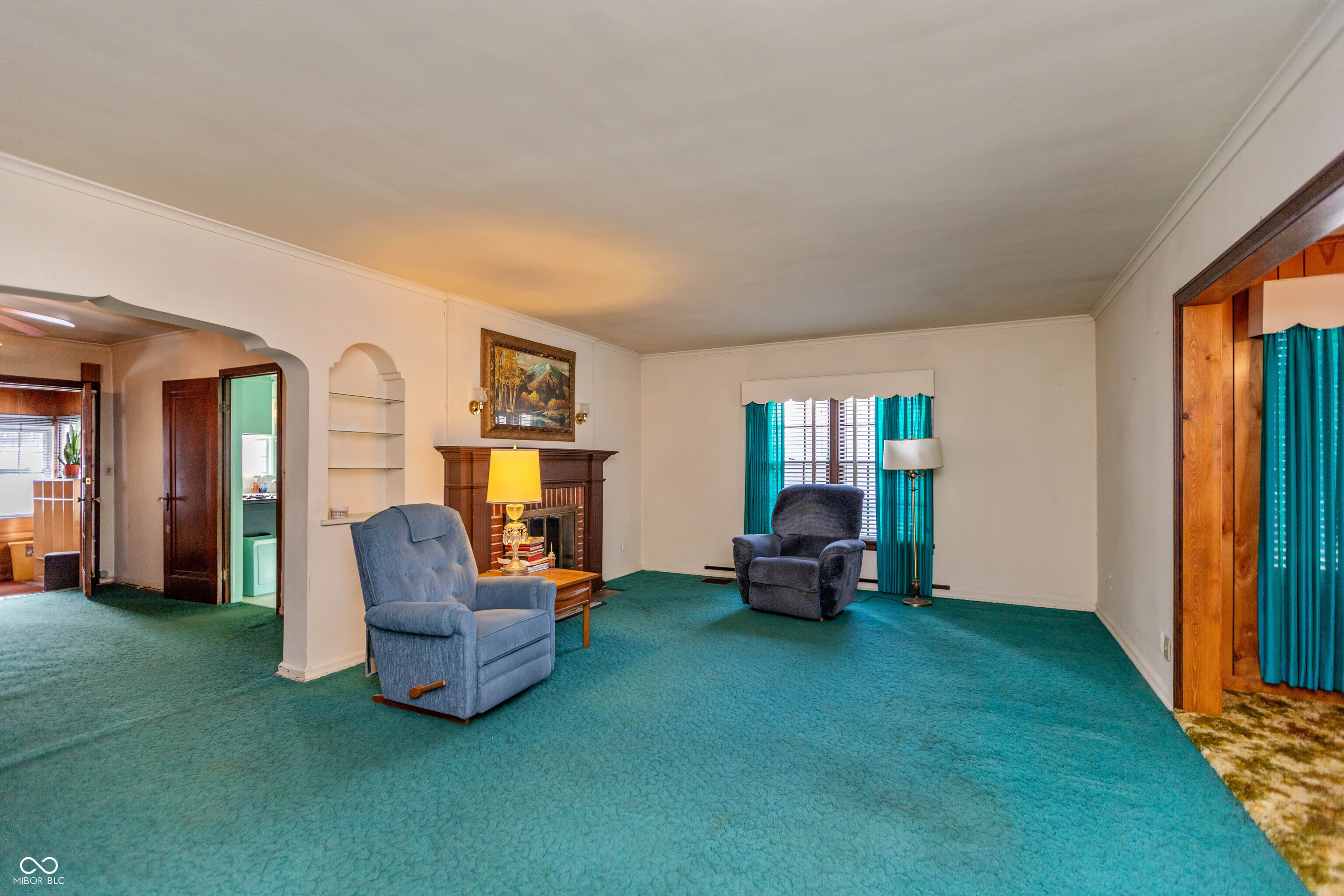 1403 16th Street Columbus, IN 47201 - Photo 4 of 25