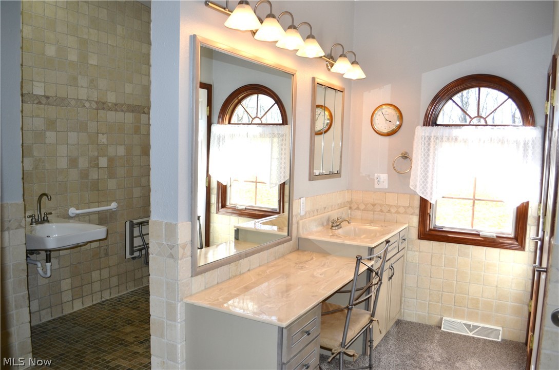 494 Rodgers Road Chester, WV 26034 - Photo 20 of 35