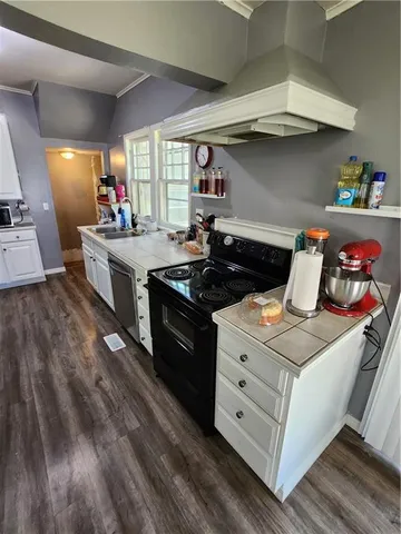 $145,000 | 528 South 2nd Street, Independence, KS 67301