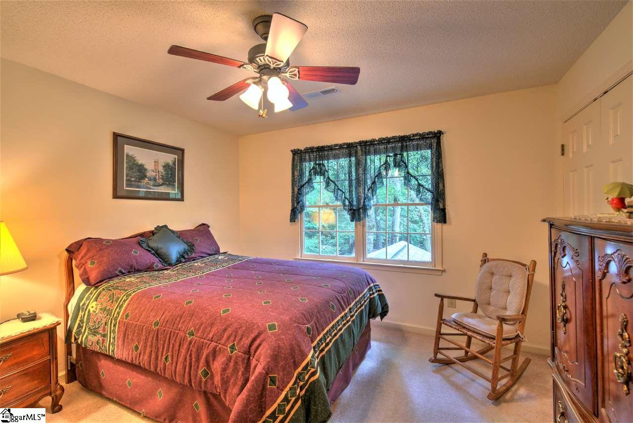 207 Beagle Run Easley, SC 29642 - Photo 25 of 36