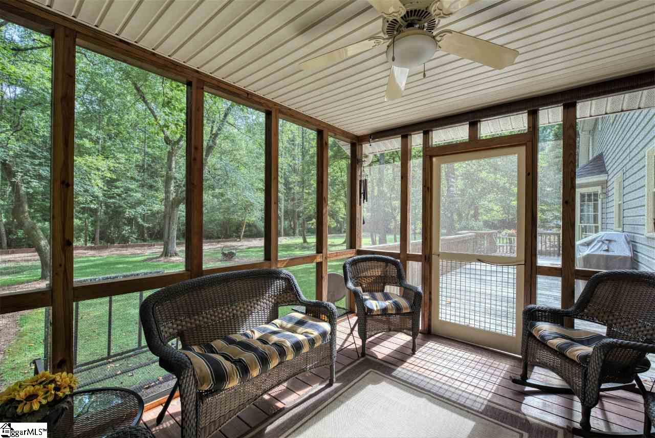 207 Beagle Run Easley, SC 29642 - Photo 31 of 36