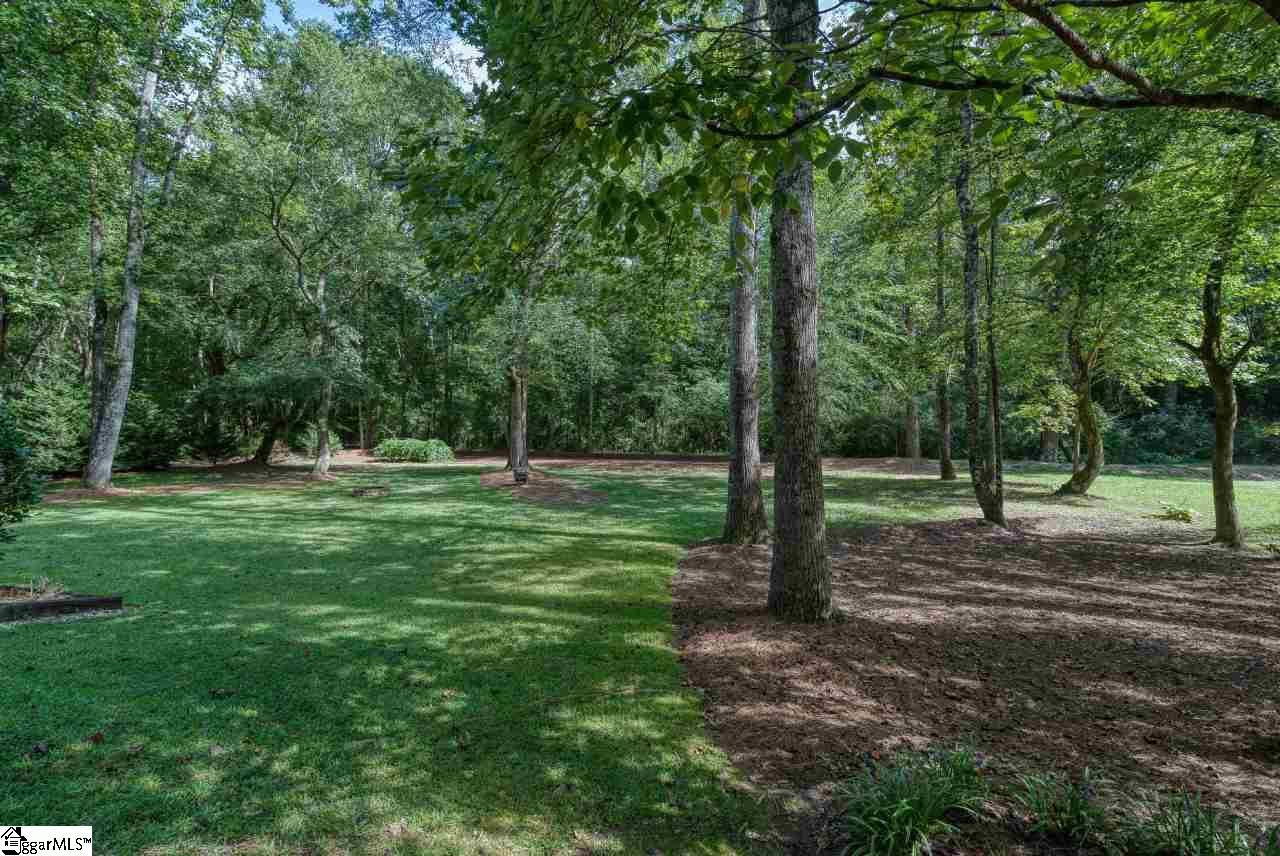 207 Beagle Run Easley, SC 29642 - Photo 34 of 36