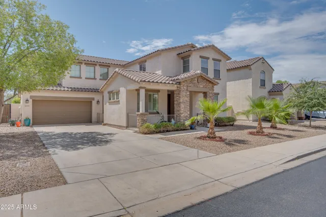 $675,000 | 21469 East Roundup Way, Queen Creek, AZ 85142