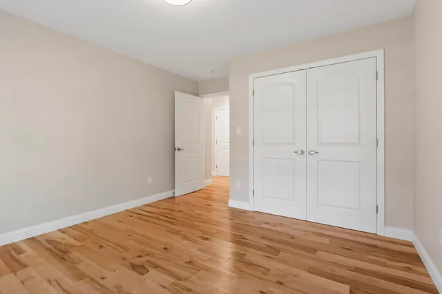 $749,500 | 50-0 Island Road, Limerick, ME 04048