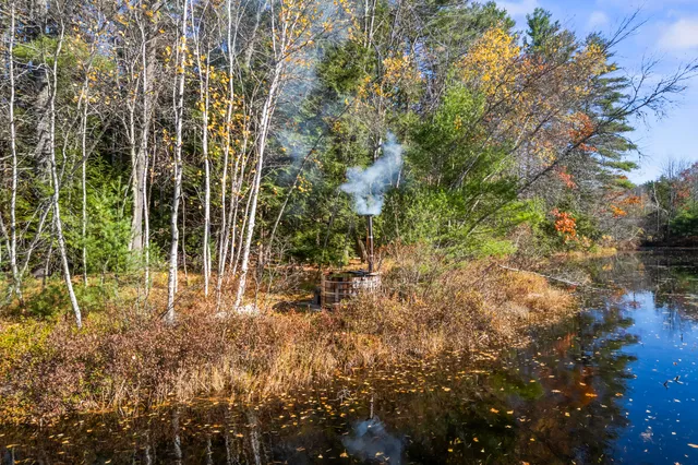 $749,500 | 50-0 Island Road, Limerick, ME 04048