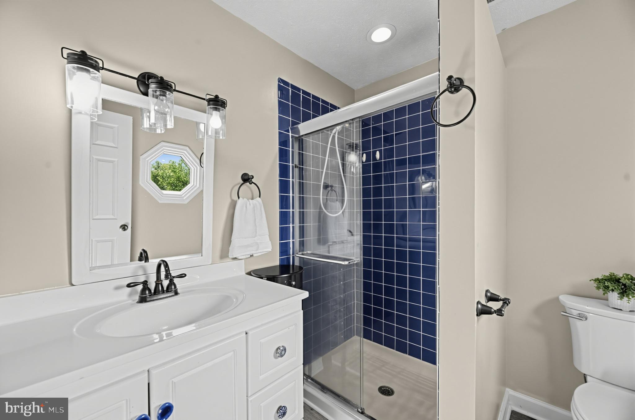 221 Killdeer Road Stephens City, VA 22655 - Photo 12 of 19 Gallery Image 12