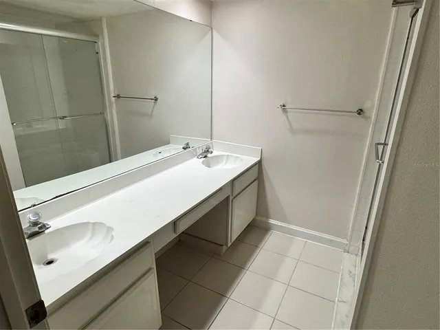 $130,000 | 5320 Burning Tree Drive, Unit F011, Orlando, FL 32811