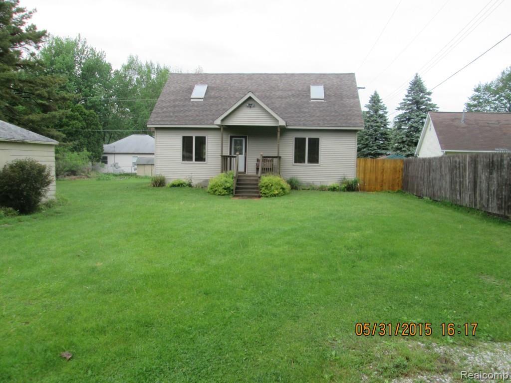 3582 Norman Road Fort Gratiot, MI 48059 - Photo 1 of 32 IMG_1463.jpg