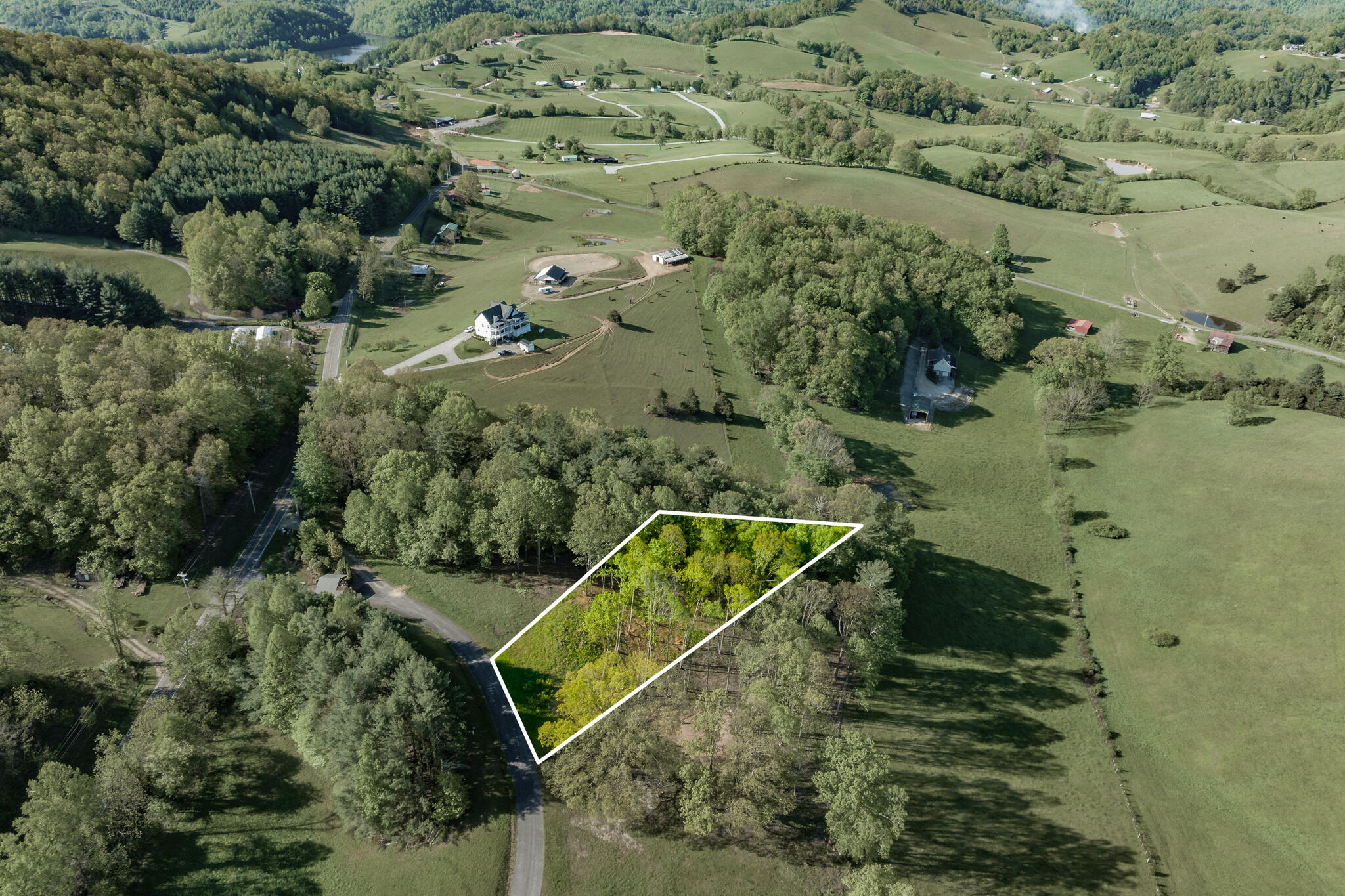 Lot 2 West Of Dry Hill Road, Unit 2 Butler, TN 37640 - Photo 3 of 51 TBD Eagle Ridge LOT 2 (3 of 27)
