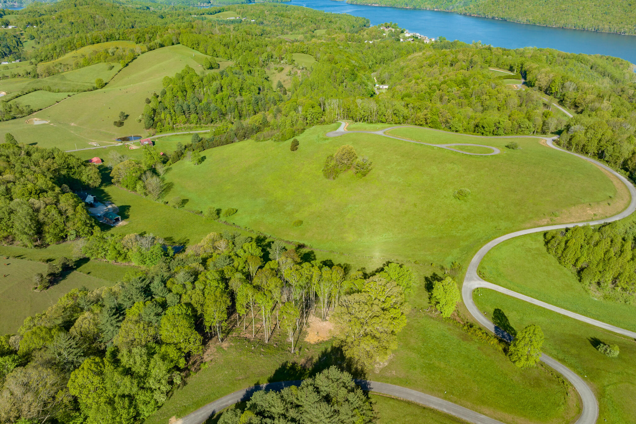 Lot 2 West Of Dry Hill Road, Unit 2 Butler, TN 37640 - Photo 7 of 51 TBD Eagle Ridge LOT 2 (7 of 27)