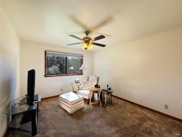 $830,000 | 1800-1810 Boonville Road, Ukiah, CA 95482