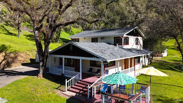$830,000 | 1800-1810 Boonville Road, Ukiah, CA 95482