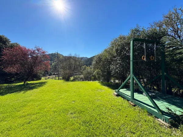 $830,000 | 1800-1810 Boonville Road, Ukiah, CA 95482