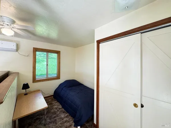 $830,000 | 1800-1810 Boonville Road, Ukiah, CA 95482