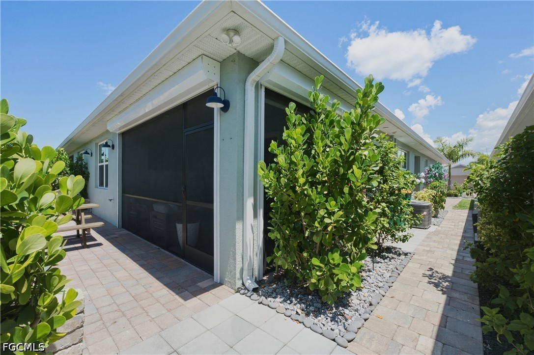 998 Enbrook Loop Naples, FL 34114 - Photo 21 of 33