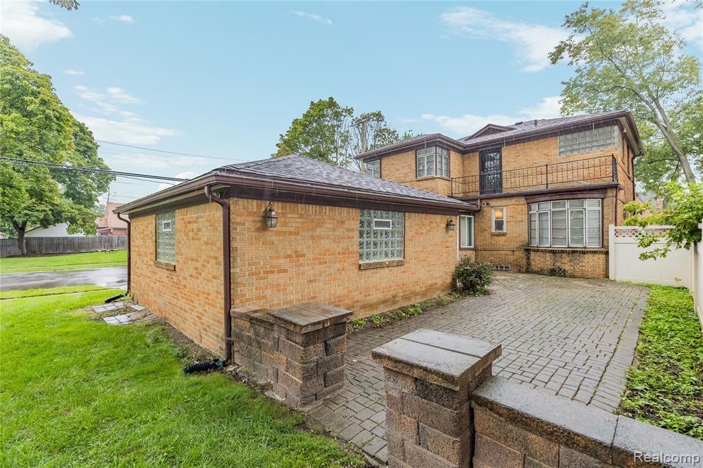 15515 Ashton Road Detroit, MI 48223 - Photo 43 of 52 Gallery Image 43