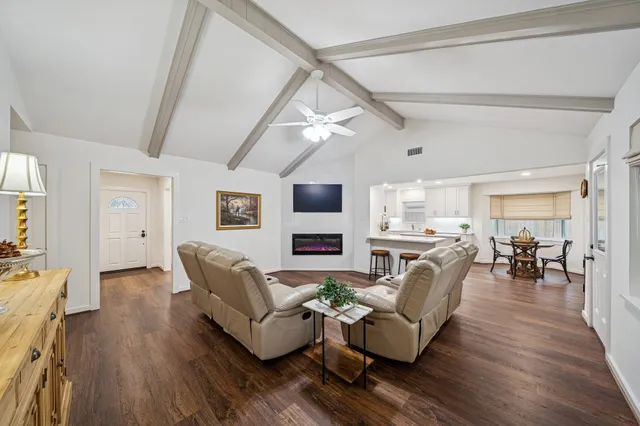 $814,000 | 6422 Waltway Drive, Houston, TX 77008