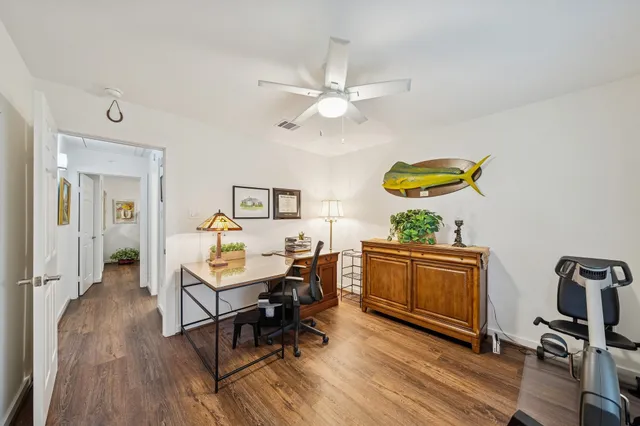 $814,000 | 6422 Waltway Drive, Houston, TX 77008