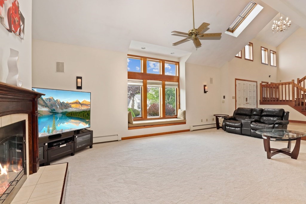 3 Fall Way Lynnfield, MA 01940 - Photo 6 of 42 Gallery Image 6