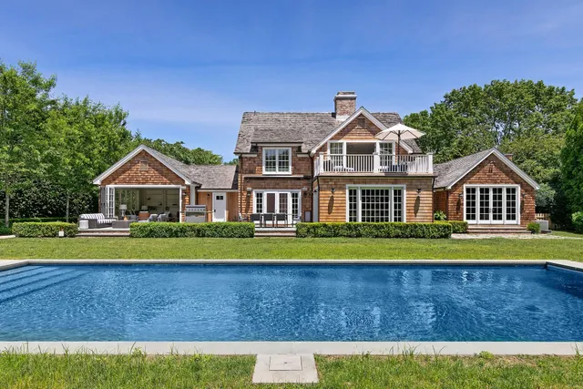 $140,000 | 1 Irma Court, East Hampton, NY 11937