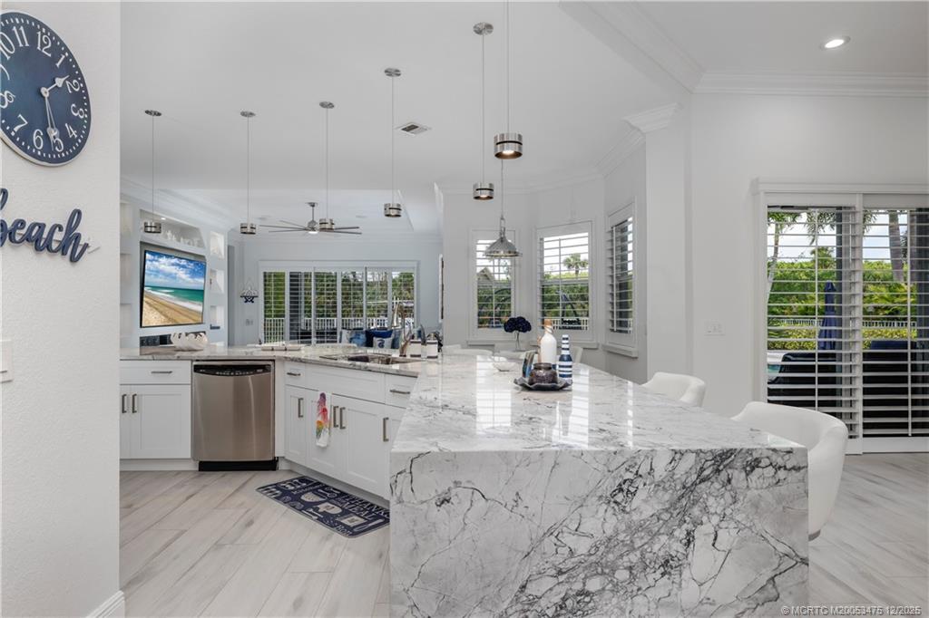 467 Southwest Lost River Road Stuart, FL 34997 - Photo 12 of 65