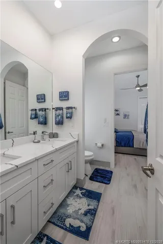 a view of a backyard with plants