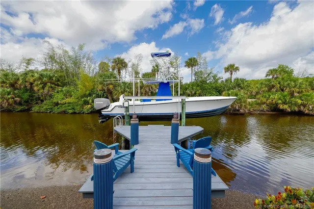 a view of a park with a fountain