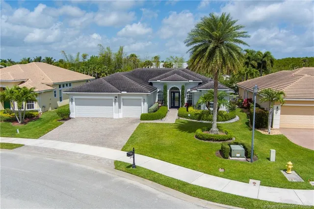 $2,200,000 | 467 Southwest Lost River Road, Stuart, FL 34997