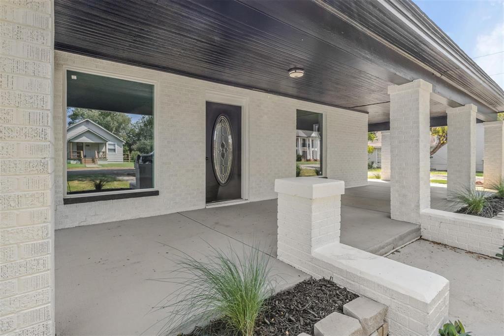 700 North Church Street Decatur, TX 76234 - Photo 3 of 15 a view of livingroom with furniture and windows