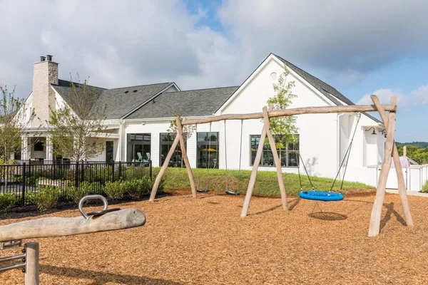 $2,600 | 227 Tanglewood Lane, Hendersonville, TN 37075