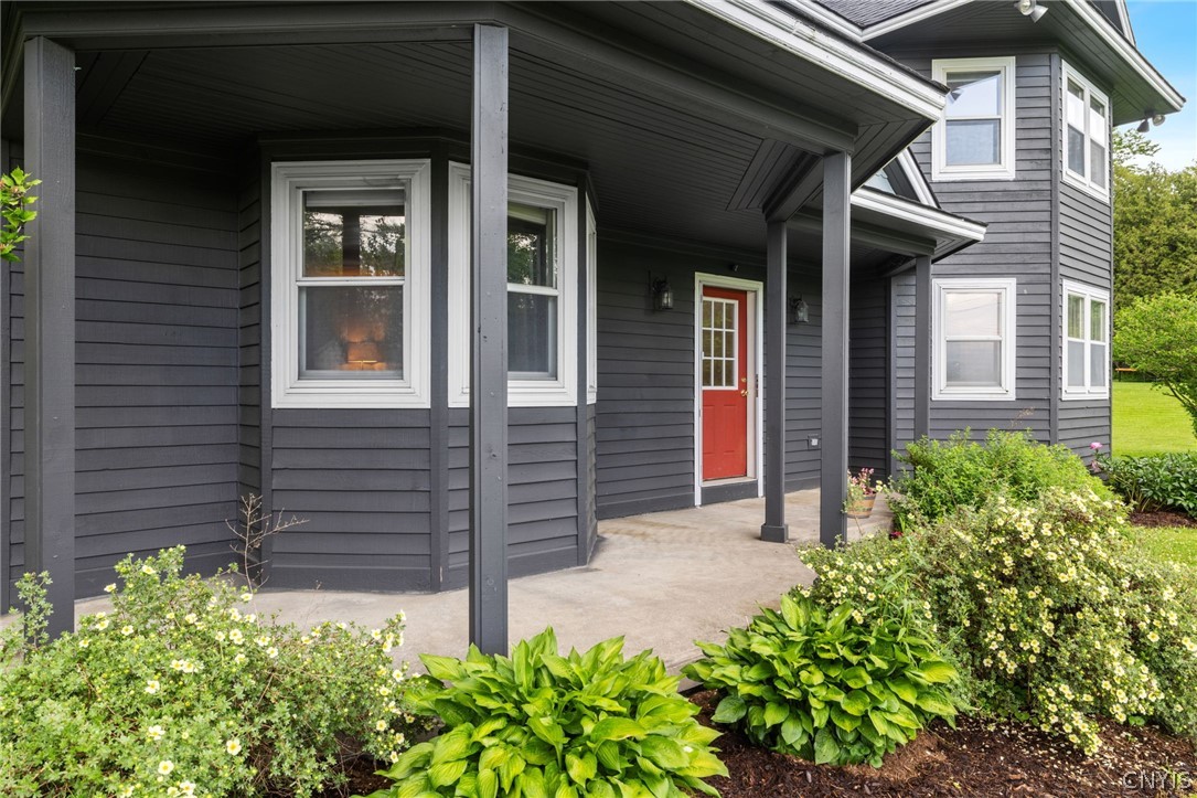 2971 Amber Road Marcellus, NY 13110 - Photo 5 of 50 What a quaint porch to enjoy cool evenings.