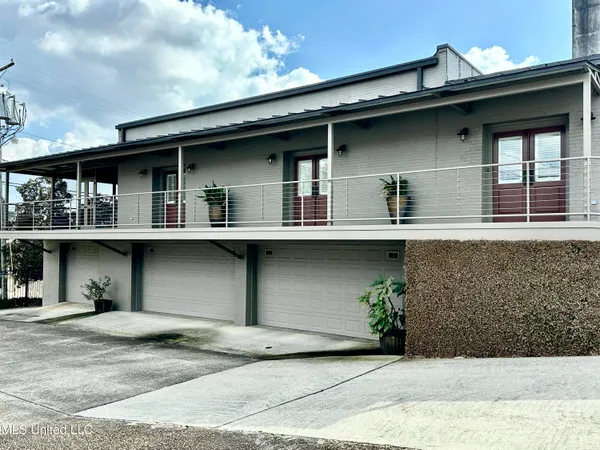 $625,000 | 126 North Broadway, McComb, MS 39648