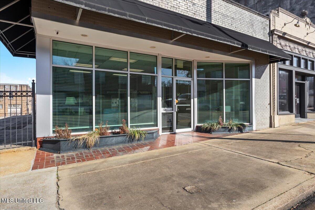 126 North Broadway McComb, MS 39648 - Photo 43 of 44 02-IMG_0843