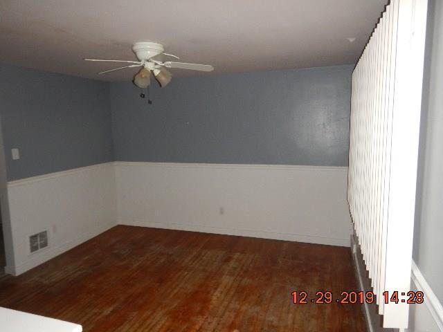 236 Hulton Road Verona, PA 15147 - Photo 2 of 8 Gallery Image 2