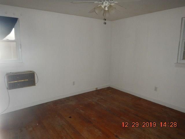 236 Hulton Road Verona, PA 15147 - Photo 4 of 8 Gallery Image 4