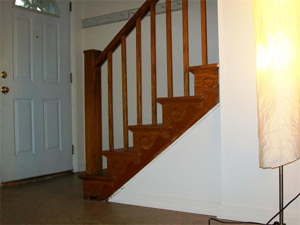1078 Allen Street, Unit F Springfield, MA 01118 - Photo 6 of 23 a view of balcony